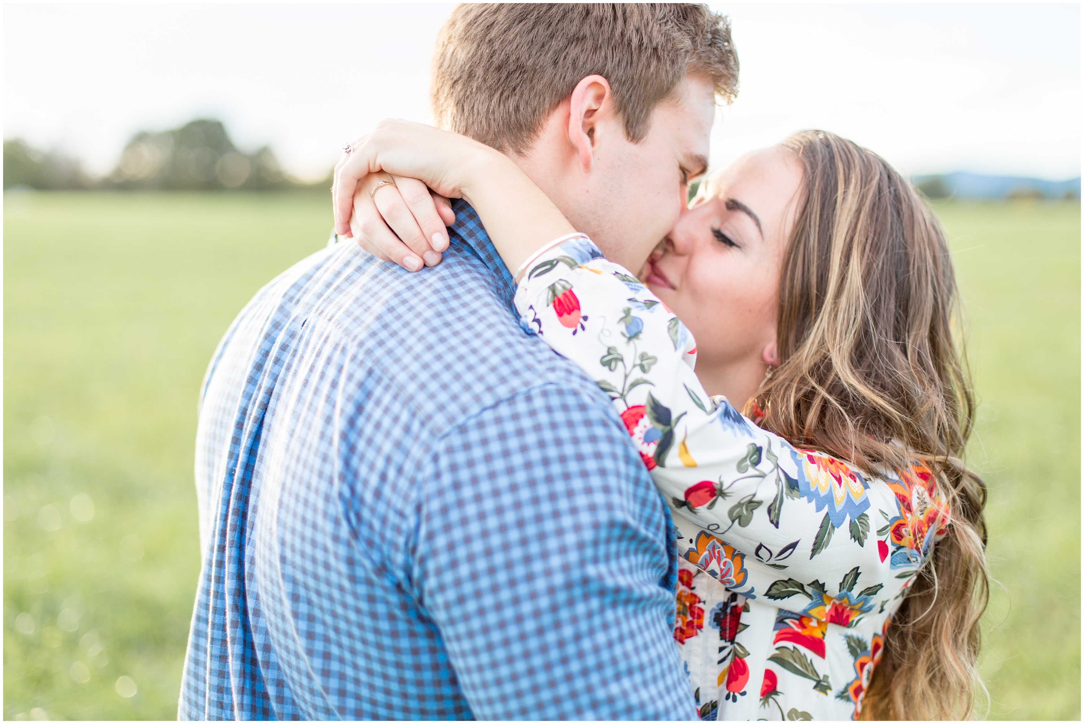 couple kiss in SC engagement session