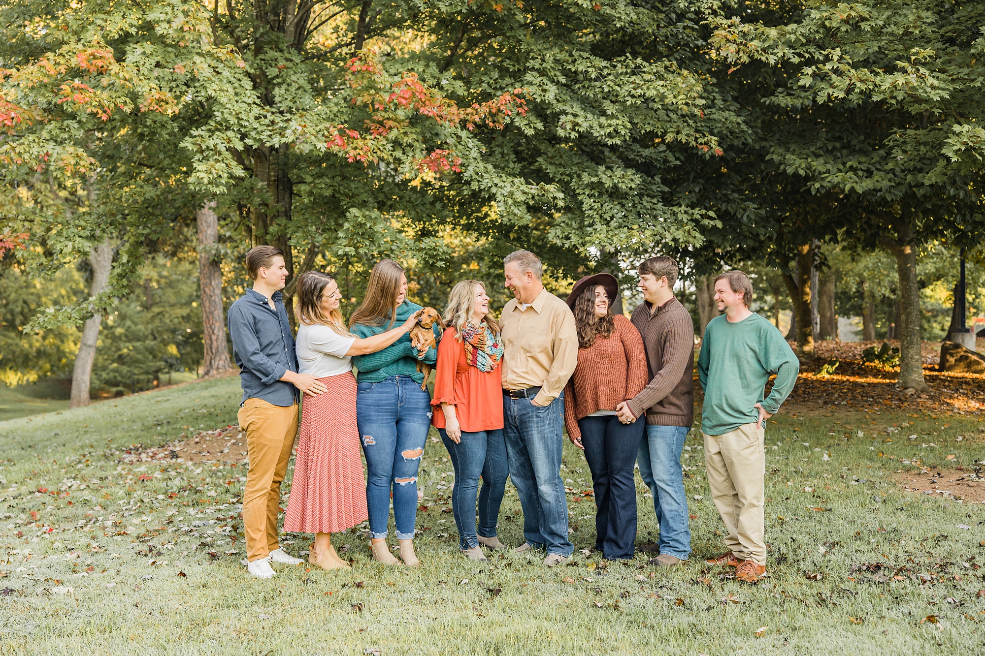 Cleveland Park family portraits for extended family in the fall 