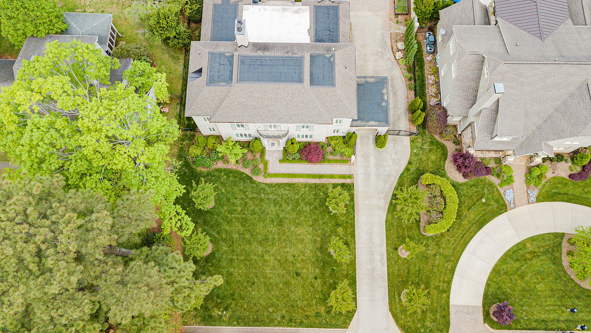 arial view of Charlotte lawn